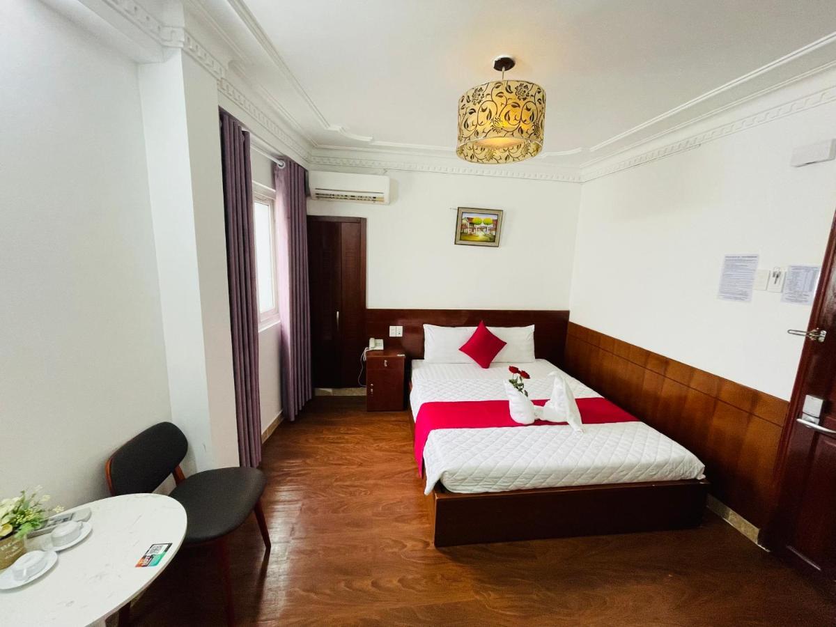 Phu Gia Bui Vien Hotel Хошимін Екстер'єр фото